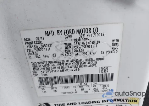 2011 Ford F-150 Lariat z USA, uszkodzony, nr VIN 1FTFW1CT6BKE07266